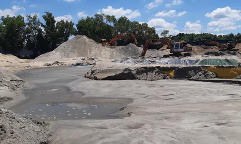 Nhức nhối thực trạng khoáng sản "chảy máu" núp bóng "nạo vét lòng hồ"